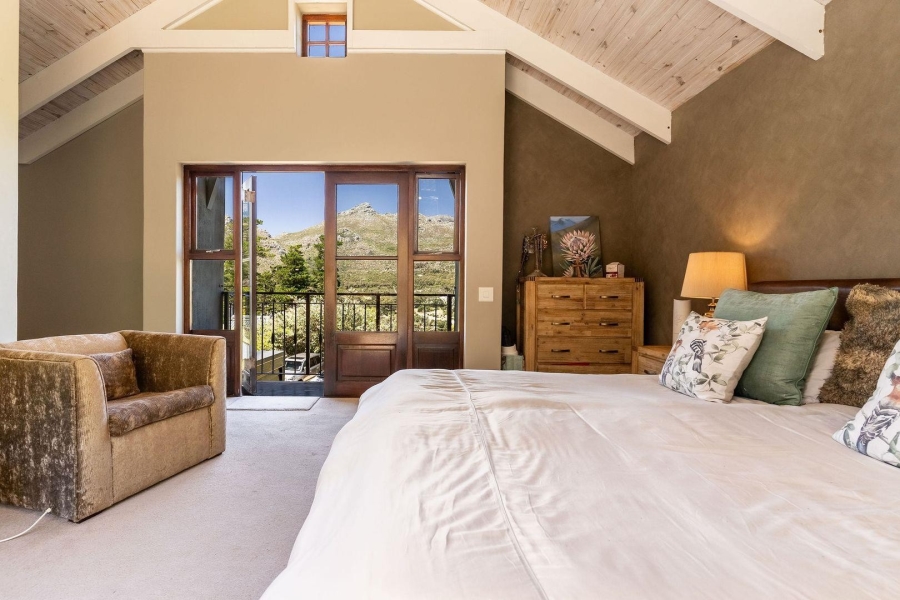 4 Bedroom Property for Sale in Hout Bay Western Cape